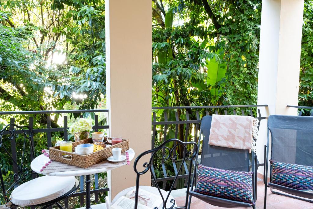 Le Mura with Garden View & L' Amphitheatre View with AC in the Historic Center – Lucca