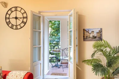 Le Mura with Garden View & L' Amphitheatre View with AC in the Historic Center – Photos 10